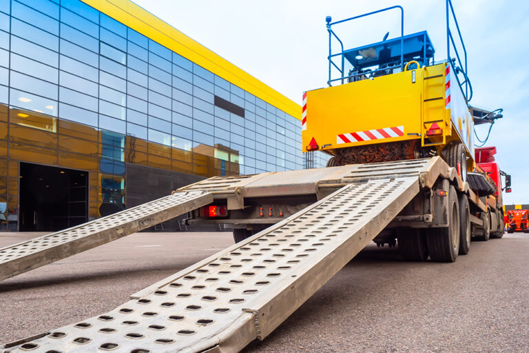 Machinery Transport | PM Global Forwarding